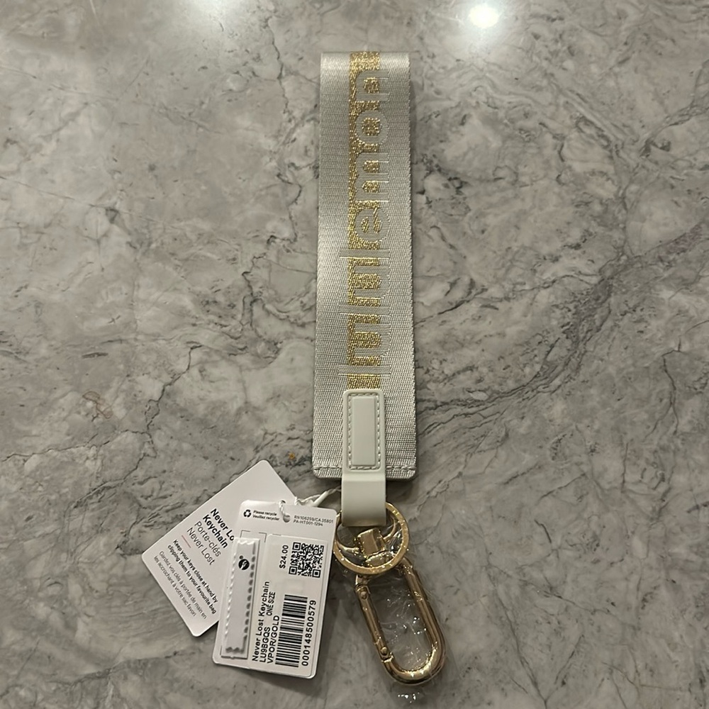 Limited edition lululemon keychain